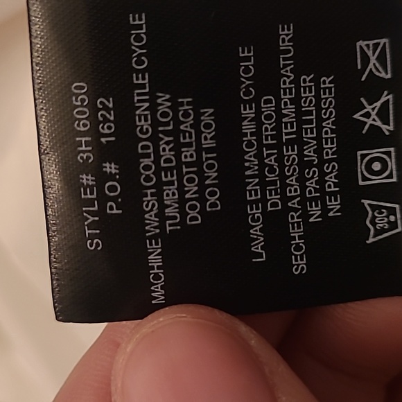 Members Only White Satin 3/4 Length - Picture 12 of 12